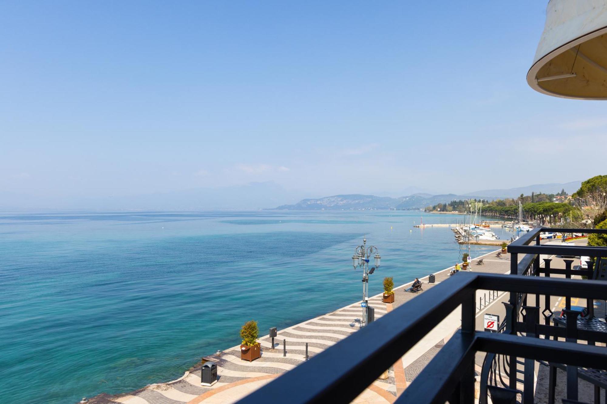 La Vista Postcard Hotel Lazise Ngoại thất bức ảnh